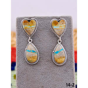 Boucles d'oreilles pendantes artisanales en ruban, turquoise Royston et argent sterling, design cœur, style Southwest - Product Image 1