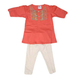 Traje de Vestido Bordado para Niñas Recién Nacidas - Color Durazno - Product Image 1