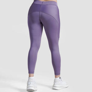 Innovears - Leggings de Yoga Clásicos de Cintura Alta con Efecto Levanta Glúteos, Tejidos en Poliéster y Spandex, para Mujer, Personalizables, OEM, Nueva Llegada, Venta al Por Mayor - Product Image 5