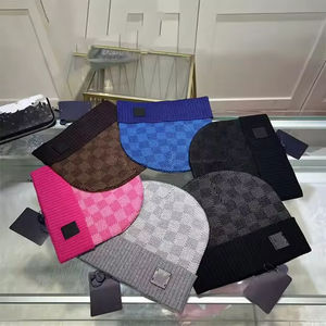 Bonnet vintage en tricot épais et doux de dernière génération pour hommes et femmes, chaud, à revers, pour le sport, usage quotidien, tissu commun, jacquard - Product Image 6