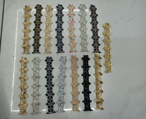 อาบายะปักลายดอกไม้คุณภาพสูง สีสันสดใส สำหรับชาวมุสลิม ได้รับการรับรองมาตรฐาน CE ราคาขายส่งจากผู้ผลิต - Product Image 2