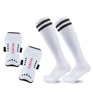 Attrezzatura Essenziale per la Sicurezza nel Fitness, Parastinchi da Calcio Traspiranti e Leggeri, Calze Lunghe Personalizzabili Unisex per Adolescenti - Product Image 3