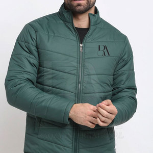Offre Spéciale Veste polaire de qualité supérieure pour hommes, vêtements d'hiver confortables avec style de rue exclusif en ligne - Product Image 1