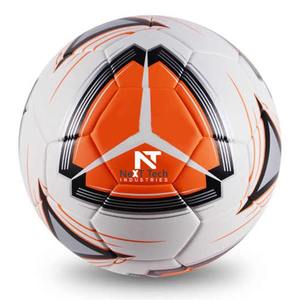 Balón de entrenamiento de fútbol de Next Tech Industries, material de PU para fines de entrenamiento con diseño personalizado y logotipo personalizado - Product Image 1