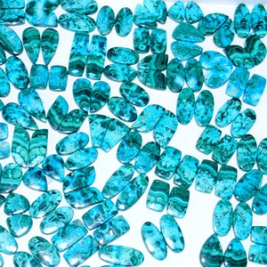100% naturel AAA Grade Chrysocolle Malachite Cabochon Quartz lâche paire de pierres précieuses pour la fabrication de bijoux Quartz matériel de pierres précieuses - Product Image 3