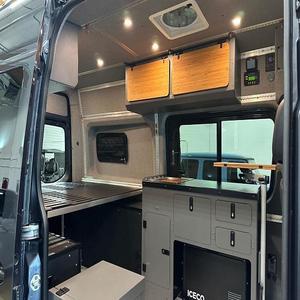 SPRINTER 2500 4x4 2024 Extrêmement Propre, Sièges en Cuir, Caméra Arrière, Toit Ouvrant, Phares LED, Prêt à être Expédié - Product Image 4