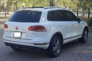 Volkswagen Touareg TDI Lux 2016 Impecable - Product Image 5