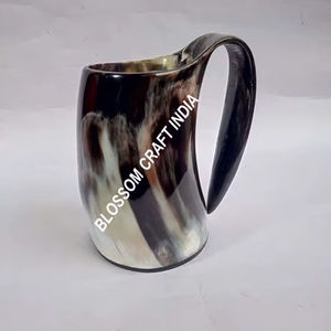 Cuerno Vikingo Natural para Beber, Cuerno de Buey de 500 ml, Taza de Cerámica con Tapa de Estilo Medieval, Regalo Perfecto para Tiendas de Hidromiel Estadounidenses - Product Image 4