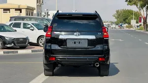 Meilleure offre Prado 2022 |   Conduite à droite |   2,8 L Diesel |   4x4 automatique |   Toit ouvrant |   Sièges électriques |   SUV de luxe - Product Image 6