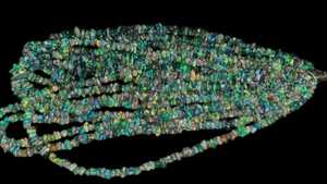 Opale noire lisse pépites forme puces perles naturel non coupé brin d'opale brute pour la conception de bracelet de collier de bijoux faits à la main - Product Image 6