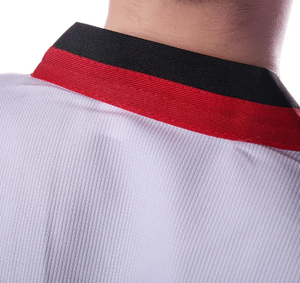 อุปกรณ์เทควันโดศิลปะการต่อสู้น้ำหนักเบาออกแบบมาให้มีแขนยาวสวมใส่สบายและผ้าฝ้ายพรีเมี่ยมเพื่อความทนทาน - Product Image 4