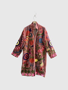 Chaqueta de Terciopelo para Mujer Talla Grande, Cuello Mao, Manga Larga, Bordado Floral a Mano, Abrigo Largo para Invierno - Product Image 1