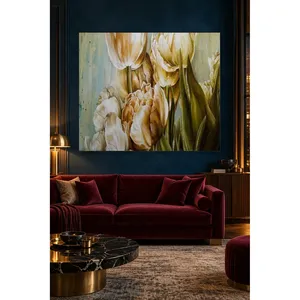 Impression sur toile Fida Cream and Gold Tulip Bouquet - Product Image 4