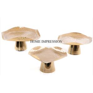 High Standard Quality Elegant and Sustainable Metal <b>Food</b> Serving <b>Tray</b> Set 3 Red Enamel Finish Fancy Attractive Look - Product Image 2