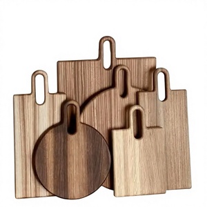 Tabla de Cortar de Madera Hecha a Mano, Tabla de Quesos, Diseño Escandinavo Arctic Edge, Apta para Alimentos, Duradera, Ecológica, Utensilios de Cocina - Product Image 1