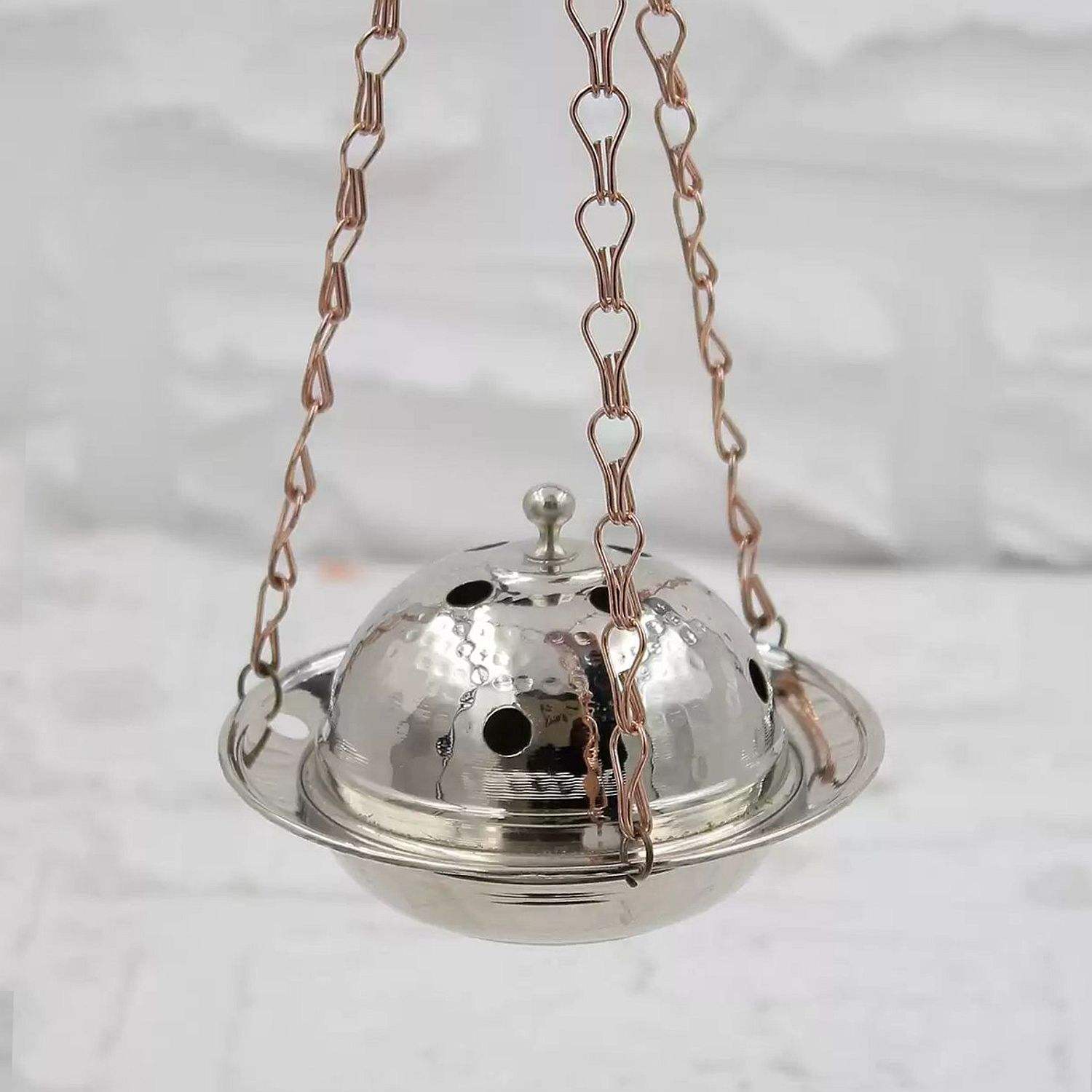 สีเทาเข้ม