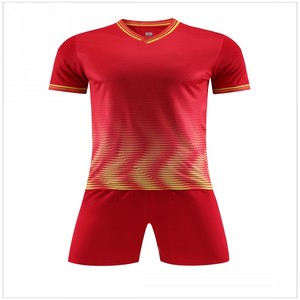 Maillot de football de haute qualité pas cher vêtements de sport respirants avec manches courtes imprimé Design maillot d'équipe pour les sports d'été - Product Image 2