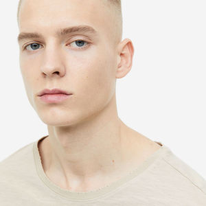 Camiseta de manga corta informal para hombre de nuevo estilo de algodón 100% de alta calidad personalizada diseño impreso tela de punto holgada fresca - Product Image 2