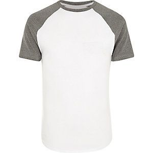 เสื้อยืดสำหรับผู้ชายสีทึบพิมพ์ลายโลโก้ตามสั่ง - Product Image 2