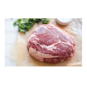 Rôti de bœuf Chuck surgelé, nourri à l'herbe, provenant de sources locales - Prêt à cuisiner, saveur riche de bœuf, vente en gros - Product Image 1