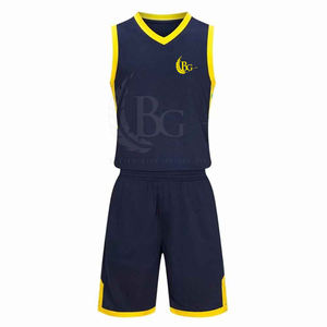 Fabricante profesional Ropa deportiva Uniforme de baloncesto ligero Uniforme de baloncesto de tamaño personalizado - Product Image 1