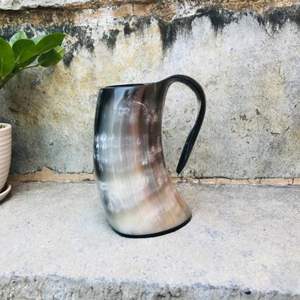 Venta al por mayor de calidad superior de estilo vikingo Cuerno de animales tazas para beber Jarras de cerveza naturales acabadas a mano para una experiencia única - Product Image 5