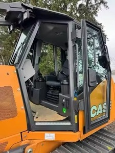 Excavadora de cadenas diésel de alta resistencia con gran fuerza de nivelación, diseñada para trabajos extremos de movimiento de tierras - Product Image 4