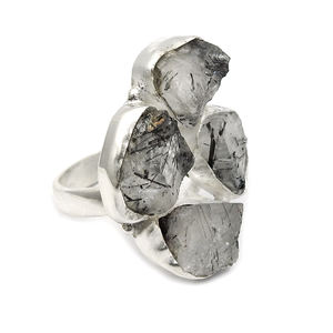 แหวนพลอยทับทิมธรรมชาติสีดำบำบัดทำด้วยมือแหวนออกแบบสำหรับงานแต่งงานและงานปาร์ตี้เครื่องประดับแฟชั่นอินเทรนด์สำหรับเธอขายส่ง - Product Image 2