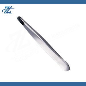 แหนบถอนขนคิ้วสแตนเลสโค้งคุณภาพสูง ระดับมืออาชีพ เป็นมิตรกับสิ่งแวดล้อม ทนทาน สำหรับถอนขนและดูแลหนวด - Product Image 4