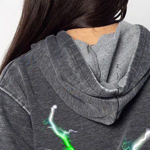 Sweats à capuche surdimensionnés en coton lourd de haute qualité pour femmes Logo personnalisé brodé sans ficelle Logo avant Style hiver - Product Image 4