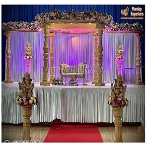Impresionante Mandap Redondo de Madera para Bodas, Último Modelo de Mandap de Madera a los Mejores Precios, Decoración de Mandap de Boda Tallada en Madera Real de Glasgow - Product Image 1