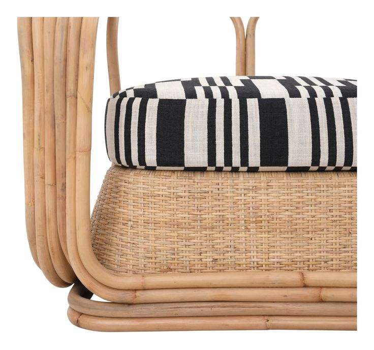 ธรรมชาติ/ที่กำหนดเอง