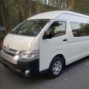 Toyota Haice 12 Passengers 3.5L Petrol 2WD M/T 2022 d'occasion - Product Image 5