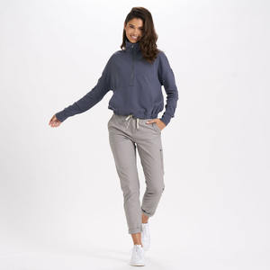 Personnalisé nouveauté femmes décontracté solide tricot sweat à capuche de sport 100% coton antistatique de haute qualité en gros OEM Service - Product Image 4