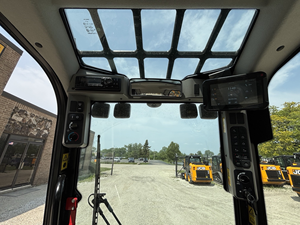 รถตักล้อยางรุ่น JC 3TS-8T ยอดขายดีที่สุดประจำปี 2026 ขนาด 8 ตัน เครื่องยนต์ Caterpillar กำลัง 55/60 กิโลวัตต์ พร้อมจำหน่าย - Product Image 5