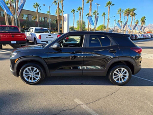 Chevrolet Trailblazer LS 2024, Volante a la Izquierda, SUV Automático, Luces Halógenas, Asientos de Tela, Neumáticos R19, Pantalla Táctil, Cámara Trasera, Euro - Product Image 4