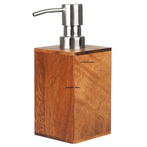Distributeur de savon à main carré en bois de manguier avec pompe pour salle de bain et comptoir de cuisine - Product Image 2