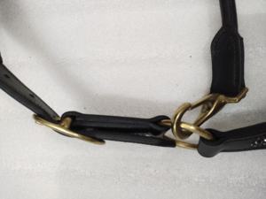 Adeefa Enterprise Leather Halter Black Crystal & Black Padding For Horses With Brass Fitting Headcollar for Horses. - Product Image 6