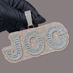 Colgante Personalizado Estilo Hip Hop con Incrustaciones de Moissanita, Colgante con Letra de Plata 925 con Diamantes de Moissanita VVS - Product Image 5