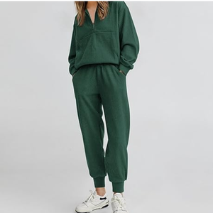 Ensemble de survêtements pour femmes-Ensemble décontracté 2 pièces Tenues Sweat-shirt à capuche avec poche Manches longues avec ensemble pantalon patchwork - Product Image 1