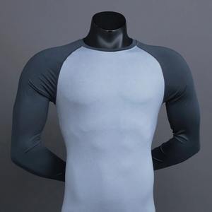 Durable Flexible Compression Set Ideal For <b>Men</b> Lifting Weights Compression Set Crafted For Seamless Motion Gym Compression Set - Product Image 4