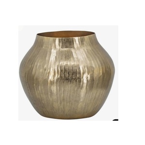 Vase à fleurs en laiton martelé de luxe - Décoration de table en métal doré moderne Décoration d'intérieur en gros Pot à fleurs en métal personnalisé - Product Image 1