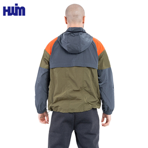 Hochwertige Herren Outdoor Wasserdichte Jacke Wandern Reisen Softshell Besticktes Logo Windbreaker Herbst <span class=keywords><strong>Jogging</strong></span> Sportbekleidung - Product Image 4