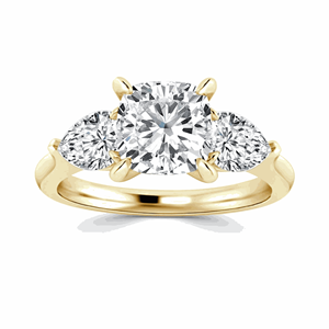 Anillo de Compromiso con Tres Piedras en Corte Cojín para Mujer - Product Image 1