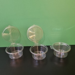 Fournisseur haut de gamme Récipient à sauce PET jetable Tasses à sauce en plastique 2oz 60ml avec couvercle à charnière pour petit transparent à emporter - Product Image 3