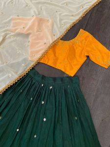 Mehandi-ropa de novia de calidad de exportación, Mono de Color verde, bordado de seda, secuencia de trabajo, fabricante Lehenga Choli - Product Image 2