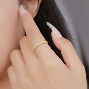 สายอัญมณีมอยส์ซอไนต์กลมสำหรับผู้หญิงทำด้วยมือ14K ชุบทอง - Product Image 2