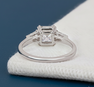 Bague de fiançailles en or 14 carats plaqué rhodium, diamant de laboratoire taille Asscher, 1,94 CTW, VVS2, F, certifié IGI, jaune/rose, vente en gros, haute qualité - Product Image 4