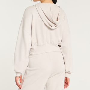 Dernière mode à manches longues haut court à capuche femmes personnaliser Logo sweats à capuche imprimés à vendre haute qualité OEM entretenu 2026 - Product Image 4