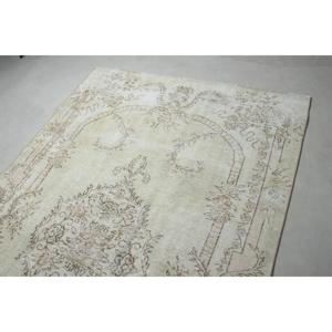 Alfombra Turca Tradicional Vintage de 5.3x8.6 pies, Ecológica, con Respaldo de Látex, Alfombra Grande de Lana con Parches Blancos y Marrones - Product Image 5